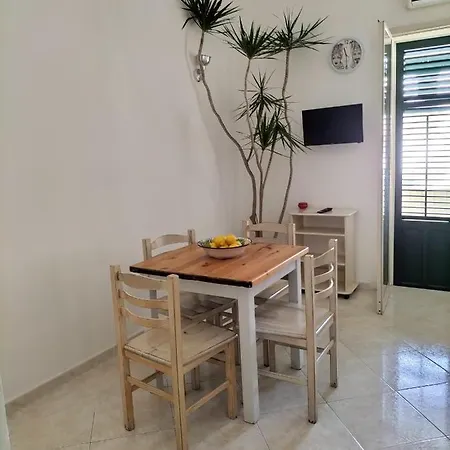 Incentro Lägenhet Palermo